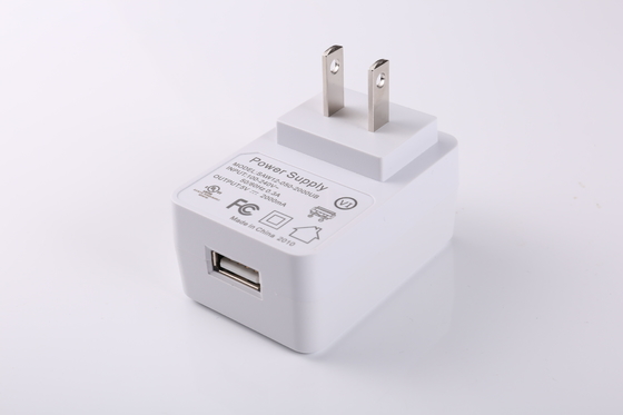 普遍的なUSB 12W力のアダプター12V 18V AC DCの充電器のアダプター